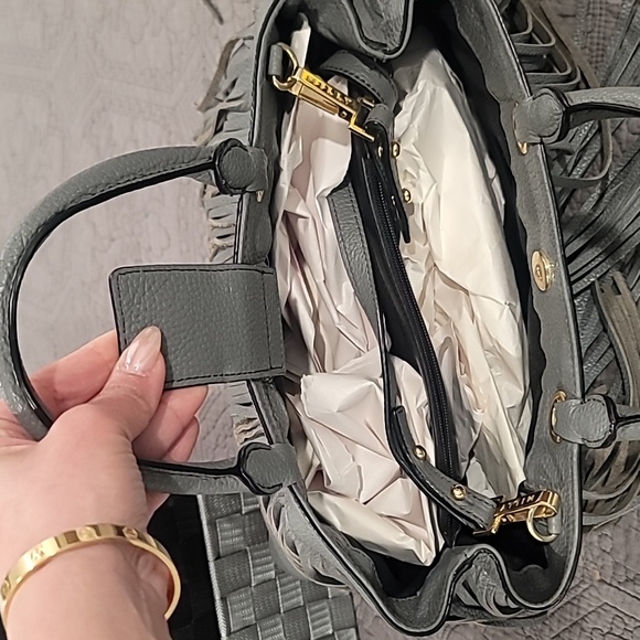 Milly Fringed leather bag - Picture 12 of 12